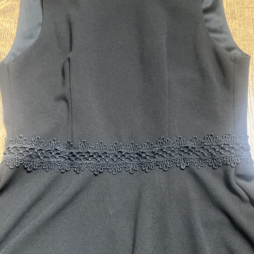 Womens Black Dress - Picture 3 of 4